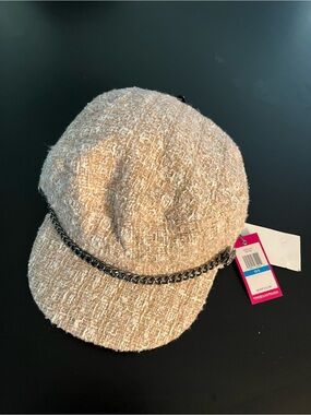 Vince Camuto Tweed Cap with Black Chain Trim New